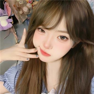 左撇子女孩